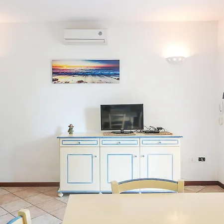 Giardini Di Bados B3 Appartement